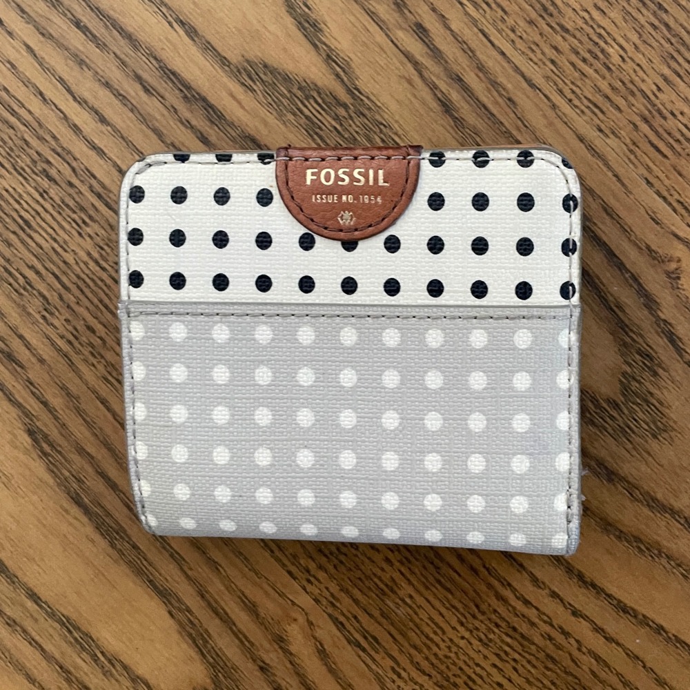 Fossil Mixed Polka Dot Bifold Wallet Grey Navy White Compact ID Window